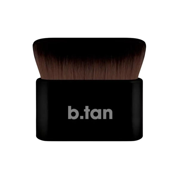 B.tan Blending Brush, kwast voor het aanbrengen van zelfbruiner op gezicht en lichaam.