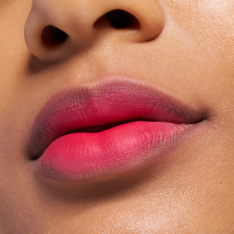 Essence Blur Soufflé Matte Lip Cream 04 Main Feed