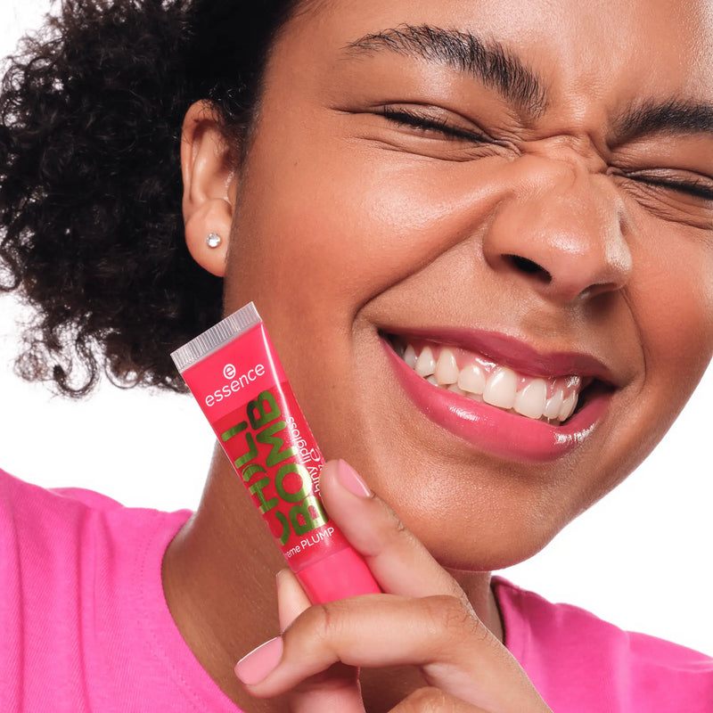 Essence Chili Bomb Shiny Lipgloss 01 Strawberry Salsa