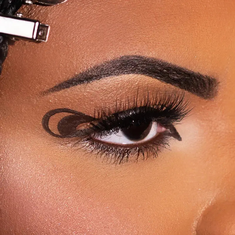 KimChi Chic Beauty KimChi Chic Beauty Stage Proof Eyeliner Dark Brown