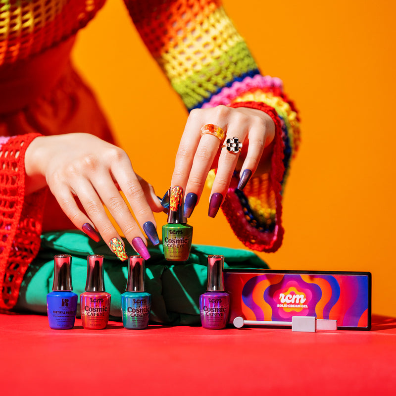 Red Carpet Manicure Cosmic Cat-Eye Gel Polish I Need Space
