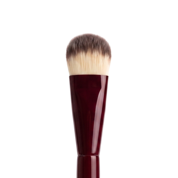 Flawless Small Contoured Foundation Brush