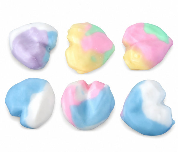 Mystery Pastel Wax Cracking Heart Squishy, hartje met pastelkleurige waslaag