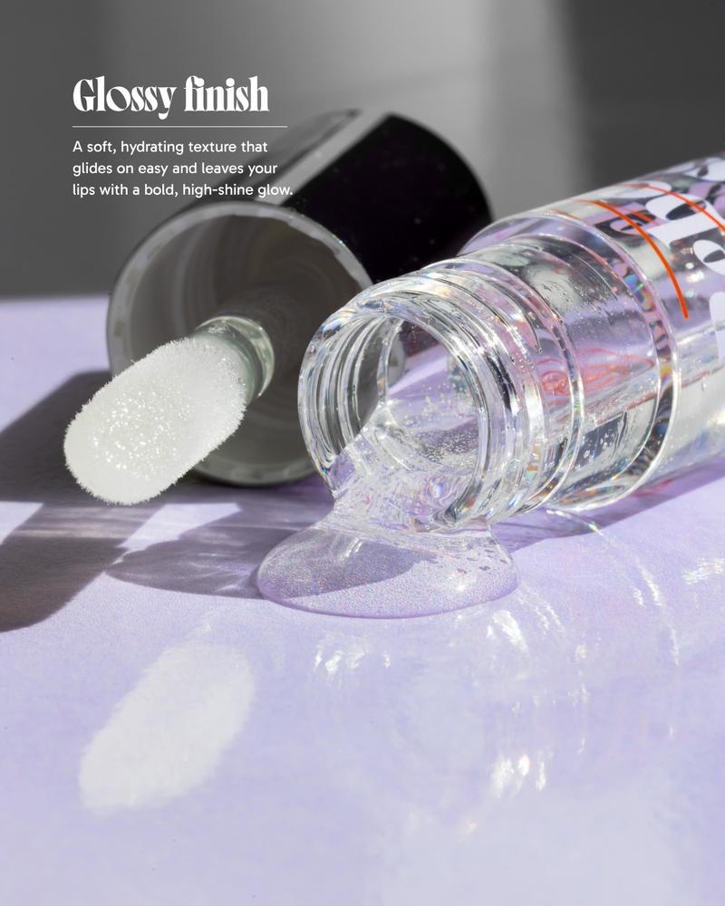Take It From Jones Rebel Gloss N*ked, lipgloss met glanzende finish en verzorgende oliën.