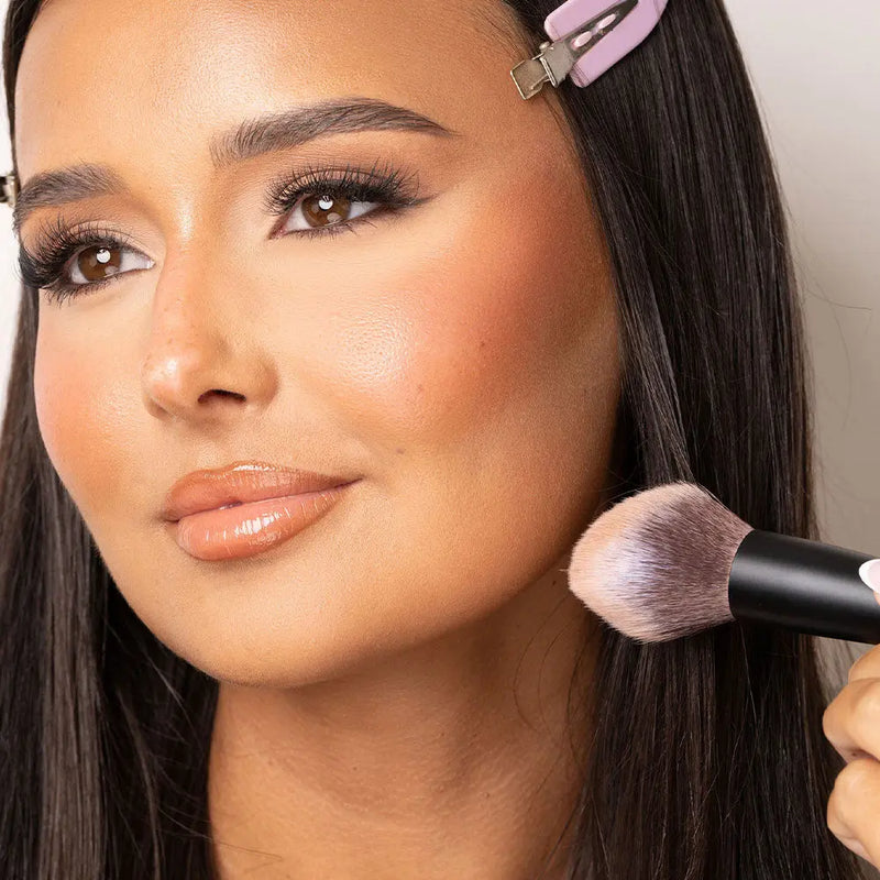 Brushworks No. 10 Bronzer Brush