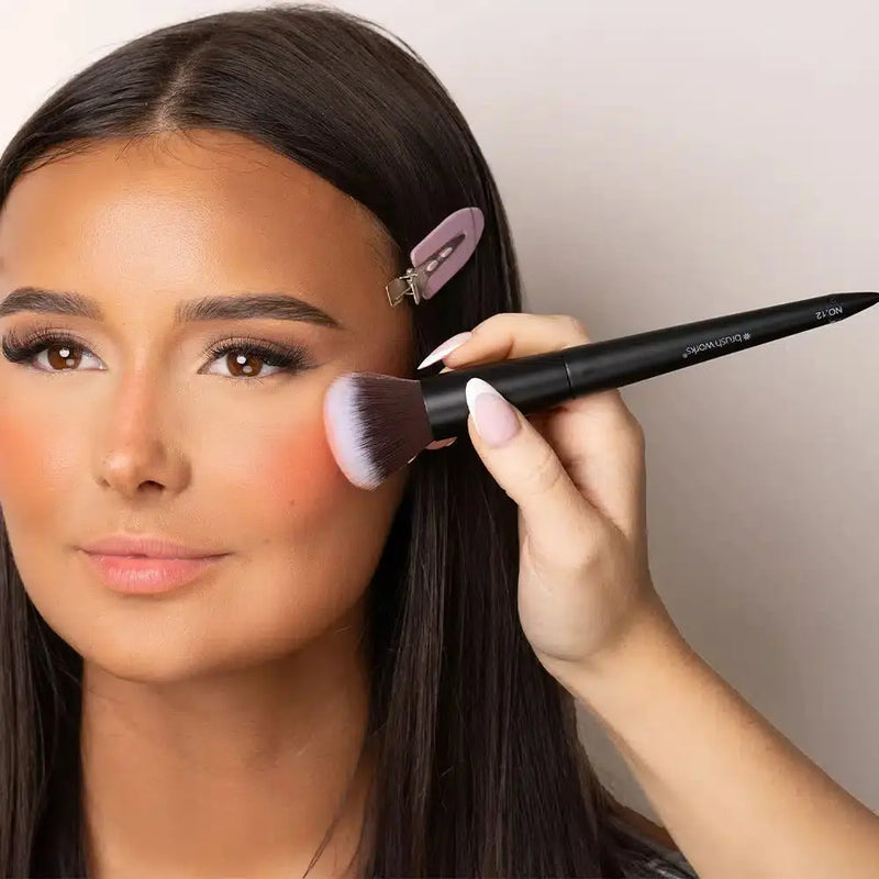 Brushworks No. 12 Blush Brush