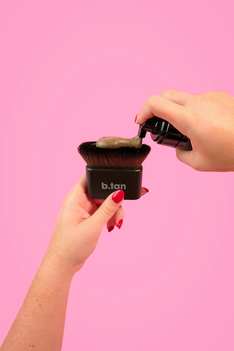 B.tan Blending Brush, kwast voor het aanbrengen van zelfbruiner op gezicht en lichaam.
