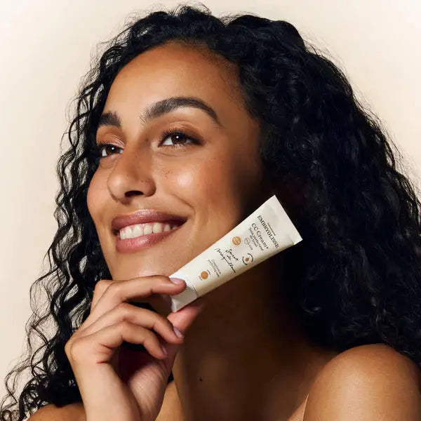 Embryolisse Secret De Maquilleurs CC+ Doré