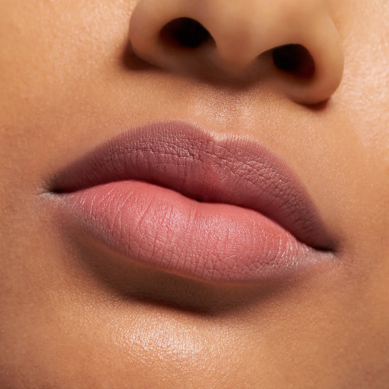 Essence Blur Soufflé Matte Lip Cream 02 Spice Filter