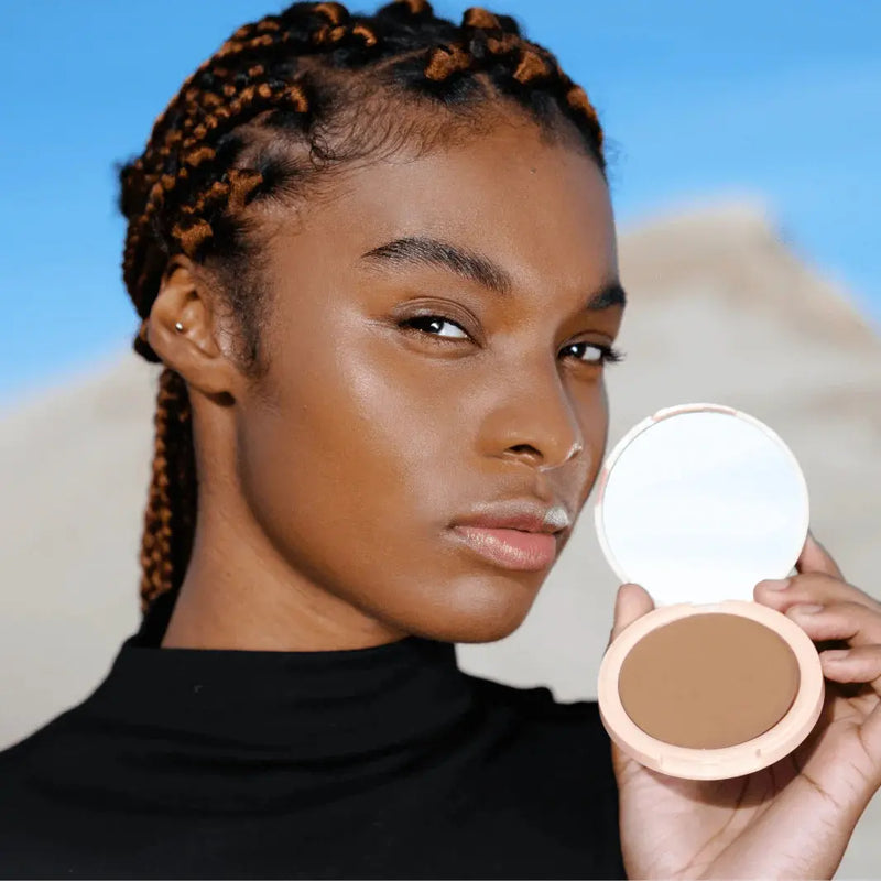 La Crique Mattifying Powder SPF15