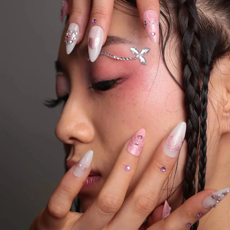 Never Have I Ever Press-On Nails Hearts of Pearls