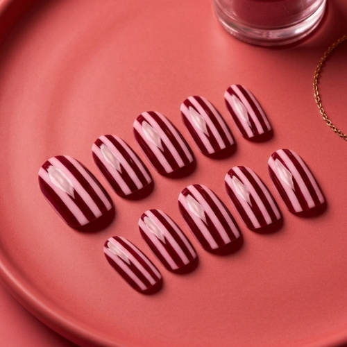 Uñas adhesivas y pegatinas