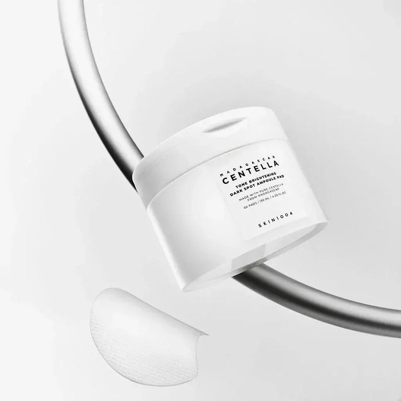 SKIN1004 Madagascar Centella Tone Brightening Dark Spot Ampoule Pad